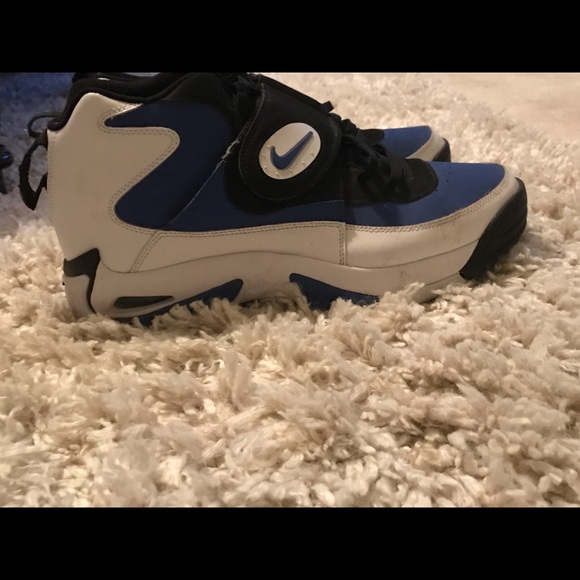 junior seau tennis shoes